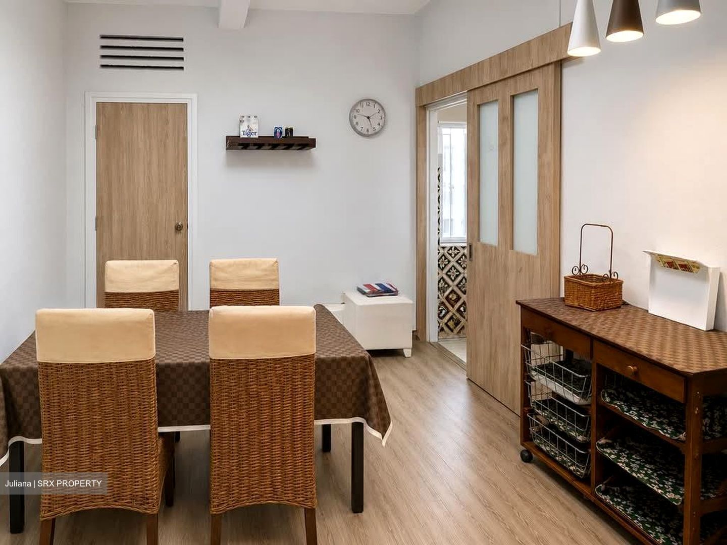 Blk 57 Tiong Bahru Estate (Bukit Merah), HDB 3 Rooms #586209331